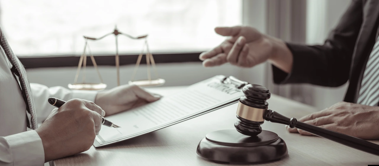 Drept Contravențional – Consultanță și Reprezentare Asistență și reprezentare juridică în cazuri de contravenții